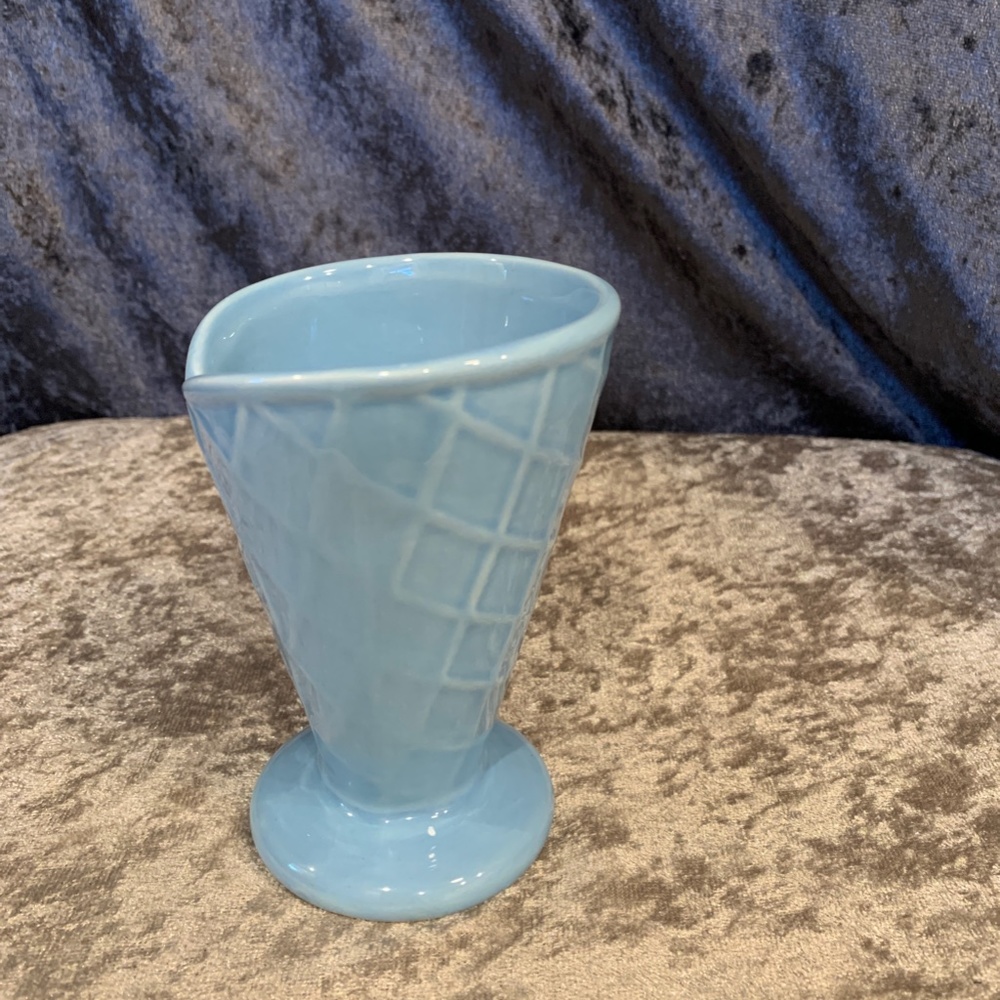 Blue Ice Cream Waffle Cone Vase, 4-1/2 Inch Tall - Picture 2 of 6